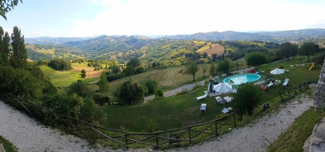 Agriturismo Borgo San Benedetto Villa Pietralunga  Eksteriør bilde